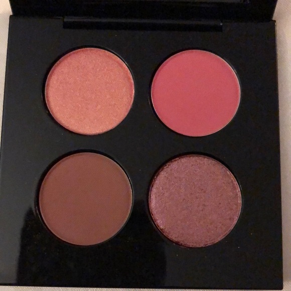 Pat McGrath Labs Divine Rose Luxe Quad Eternal Eden Eyeshadow Palette 5.6g NIB - Picture 1 of 12